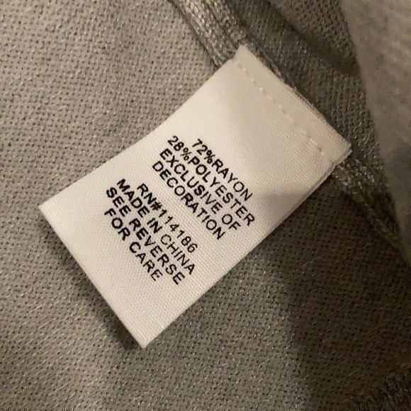 89th + Madison light gray studded lightweight cardigan sweater size small - Picture 6 of 8